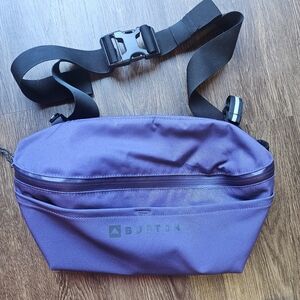 Burton Multipath 5L Accessory Bag Purple Fanny Pack Crossbody Adjustable Strap b